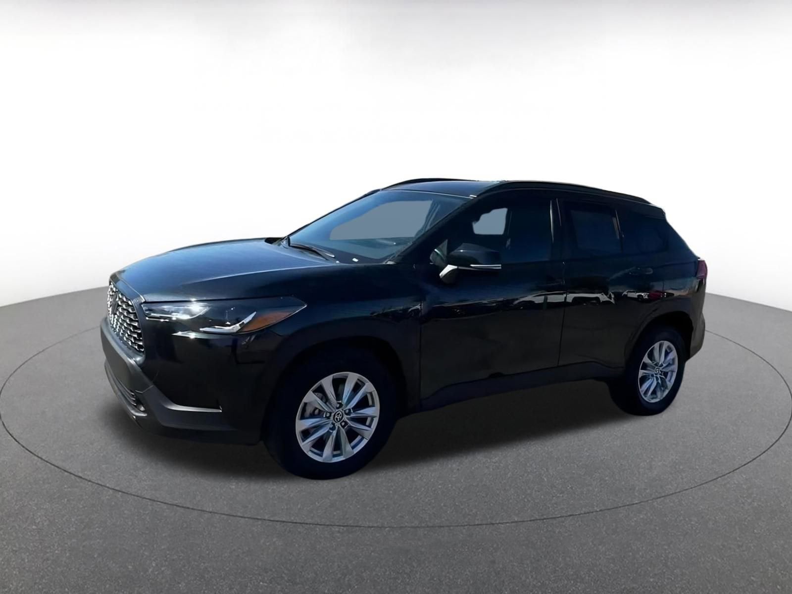 Thumbnail: 2025 Toyota Corolla Cross - 8