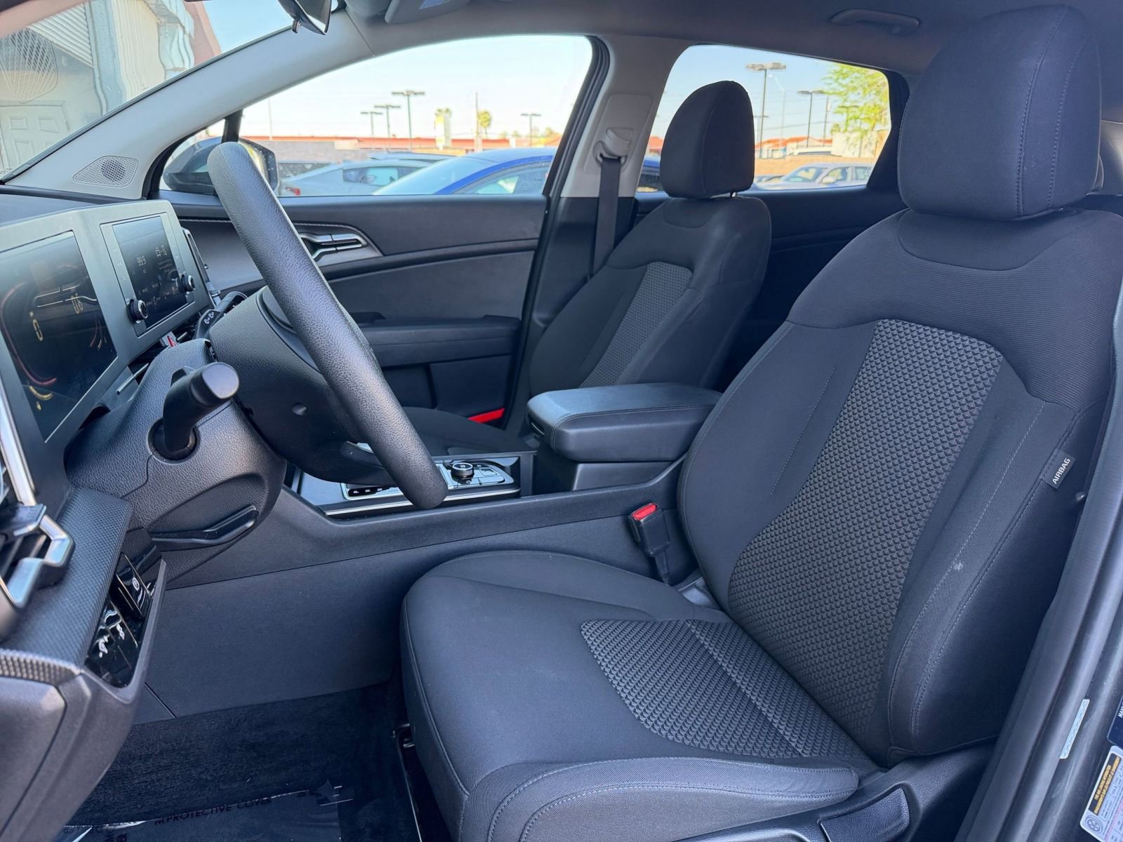 Thumbnail: 2025 Kia Sportage - 35