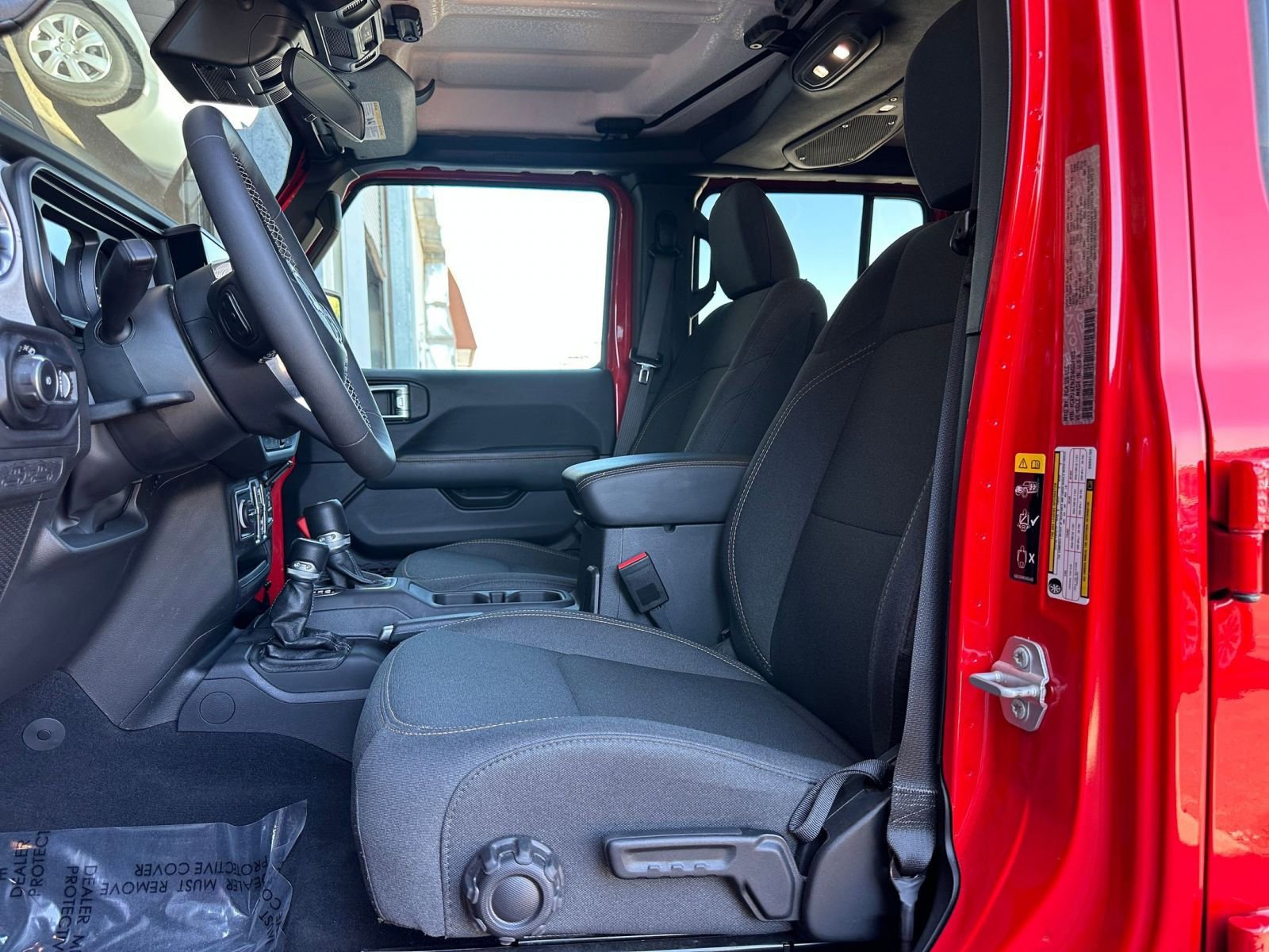 Thumbnail: 2025 Jeep Wrangler - 25