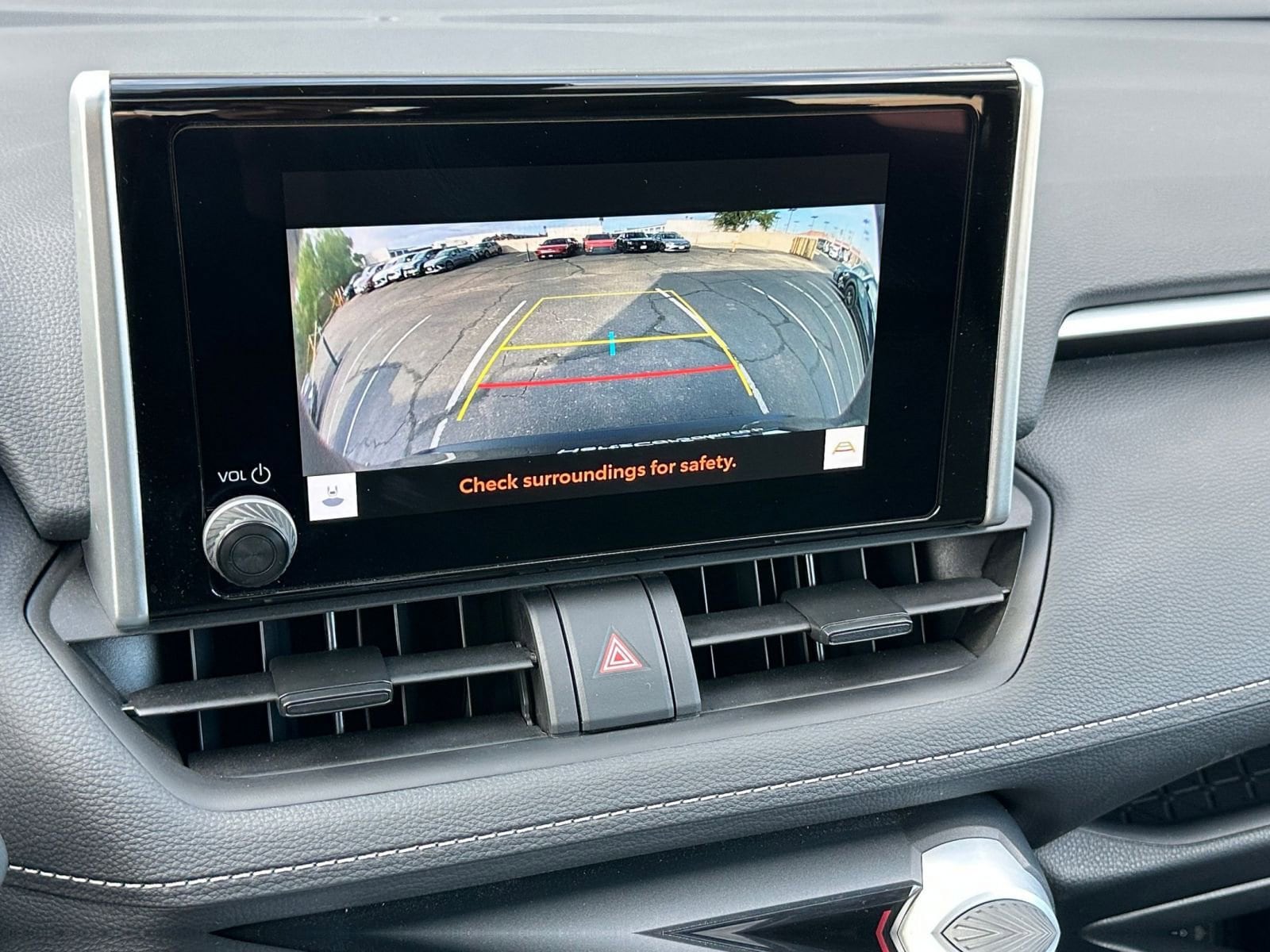 Thumbnail: 2025 Toyota RAV4 - 17