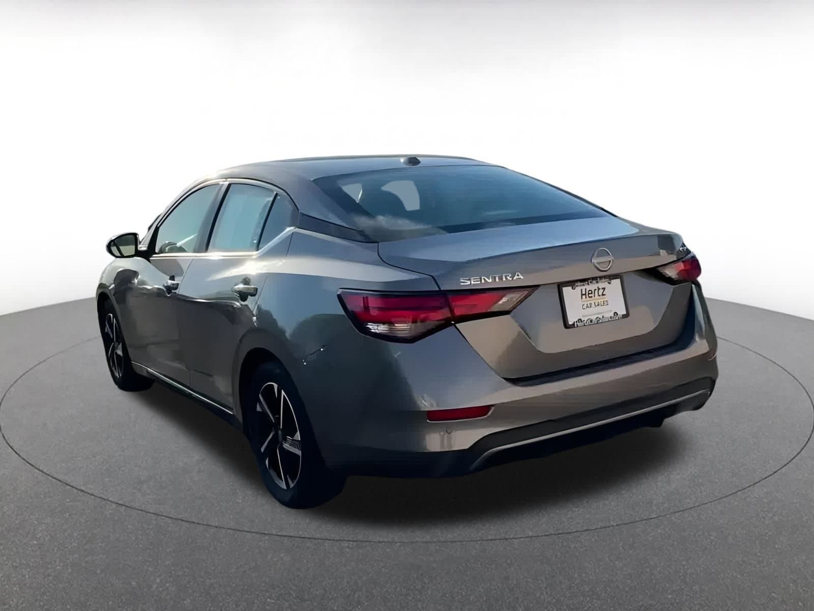 Thumbnail: 2024 Nissan Sentra - 11
