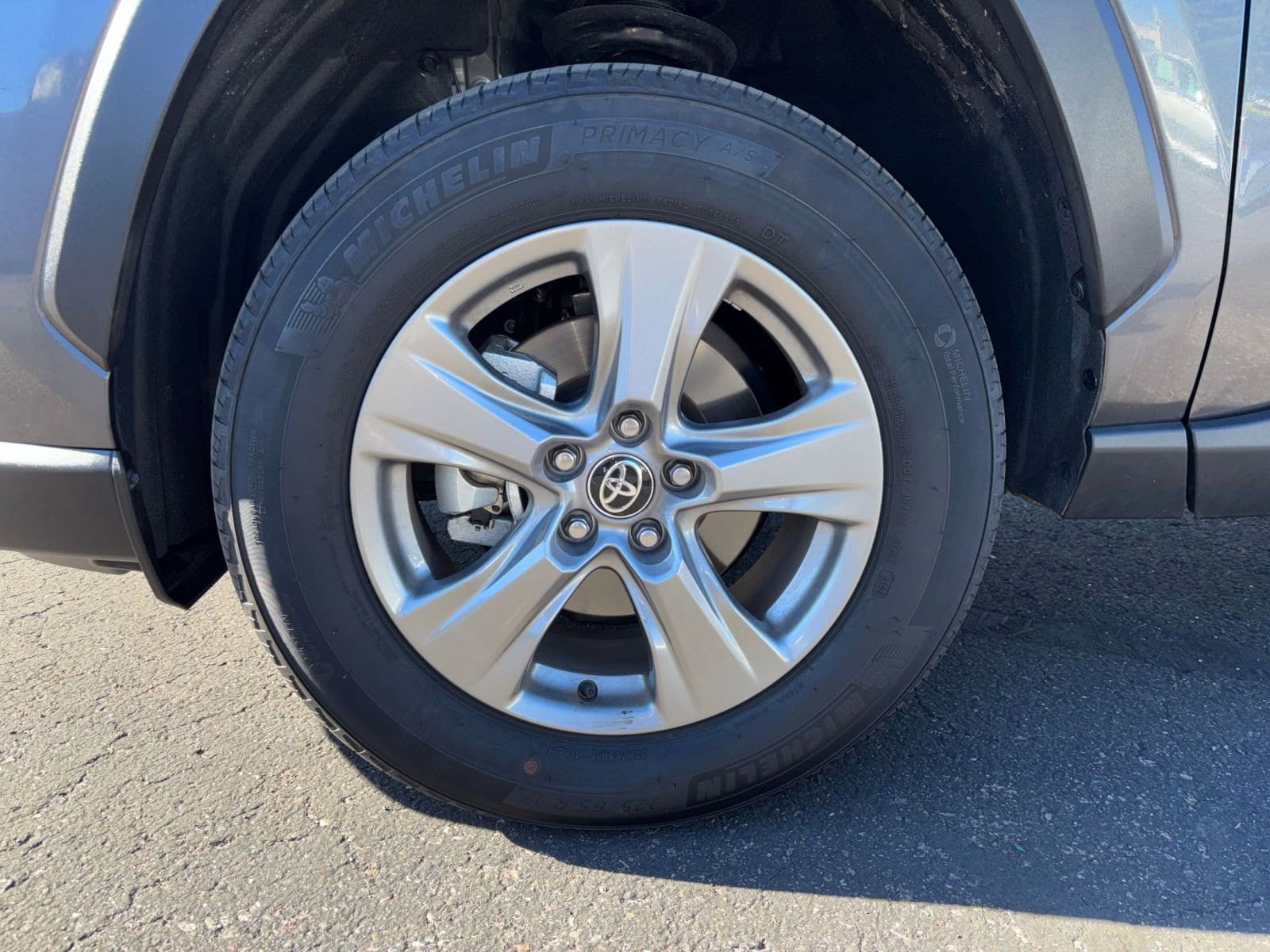 Thumbnail: 2025 Toyota RAV4 - 29