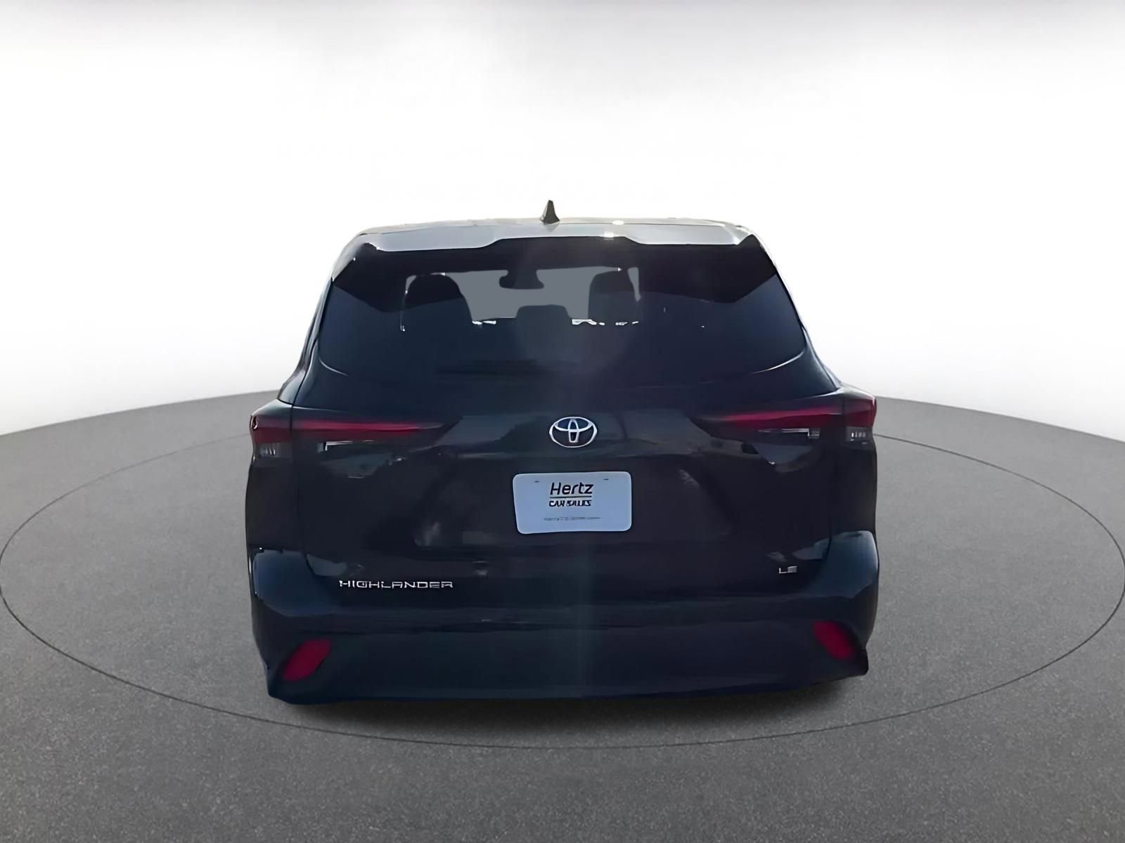 Thumbnail: 2025 Toyota Highlander - 12