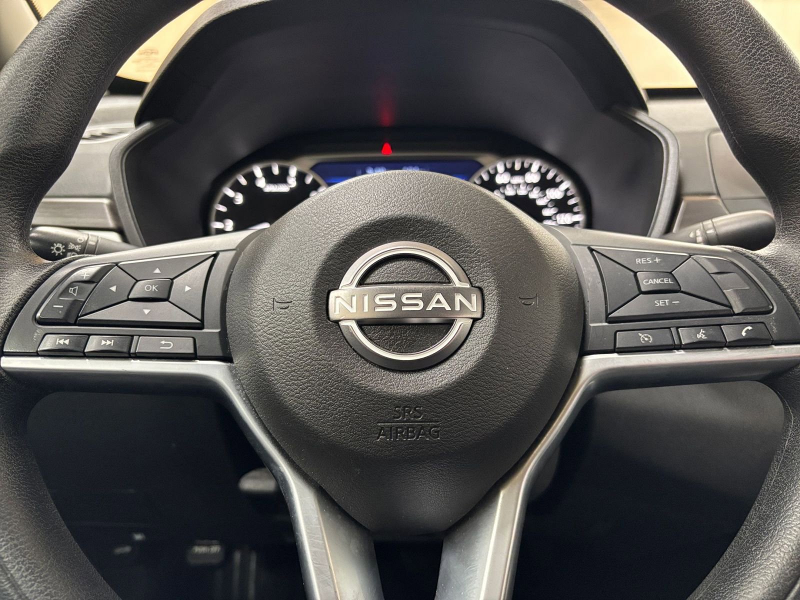 Thumbnail: 2025 Nissan Altima - 28