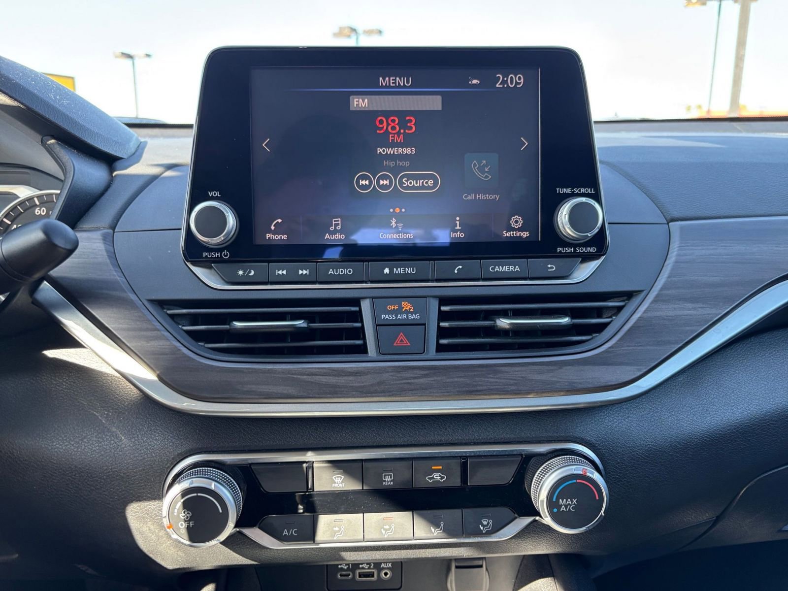 Thumbnail: 2025 Nissan Altima - 17