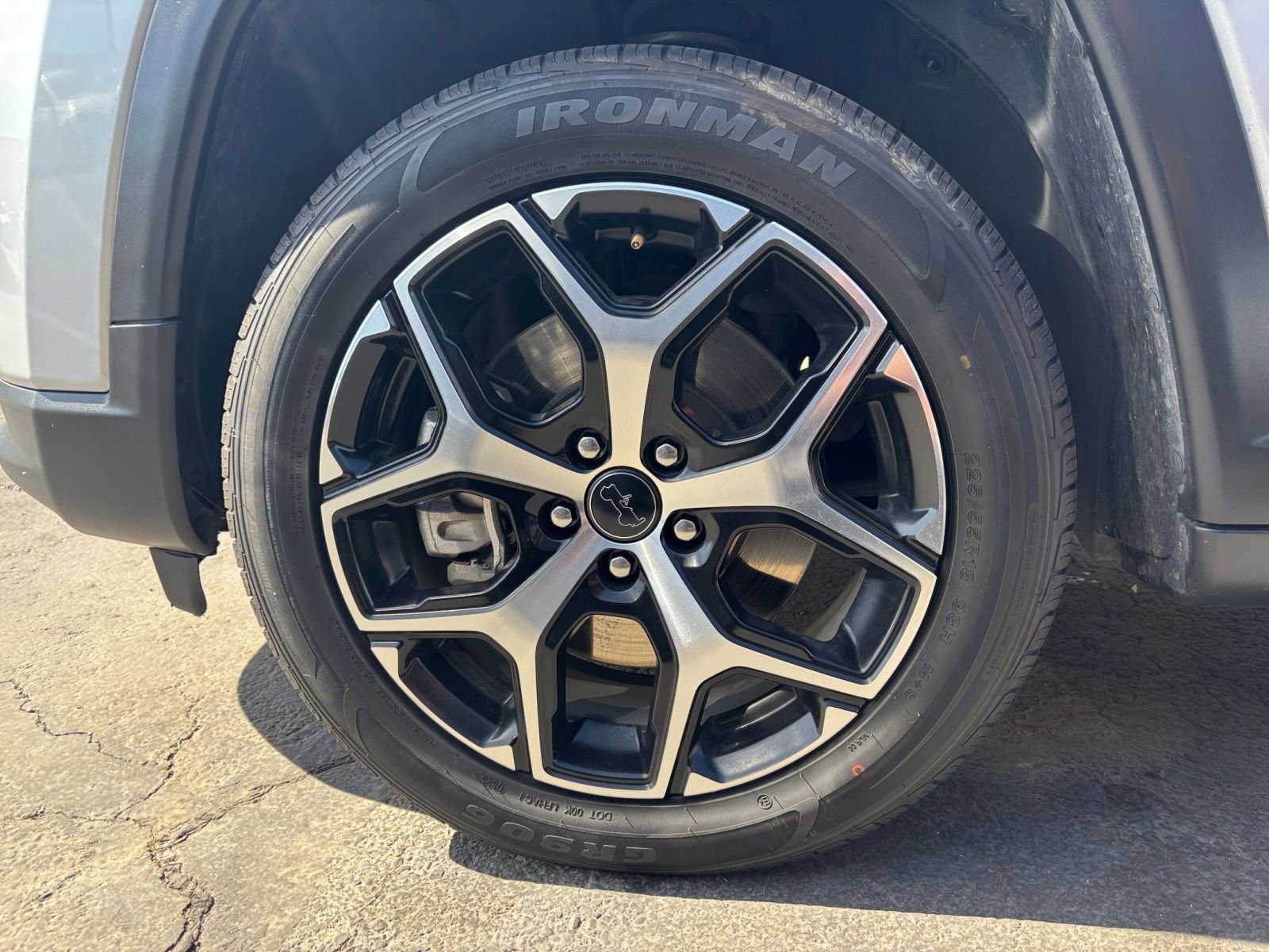 Thumbnail: 2025 Jeep Compass - 31