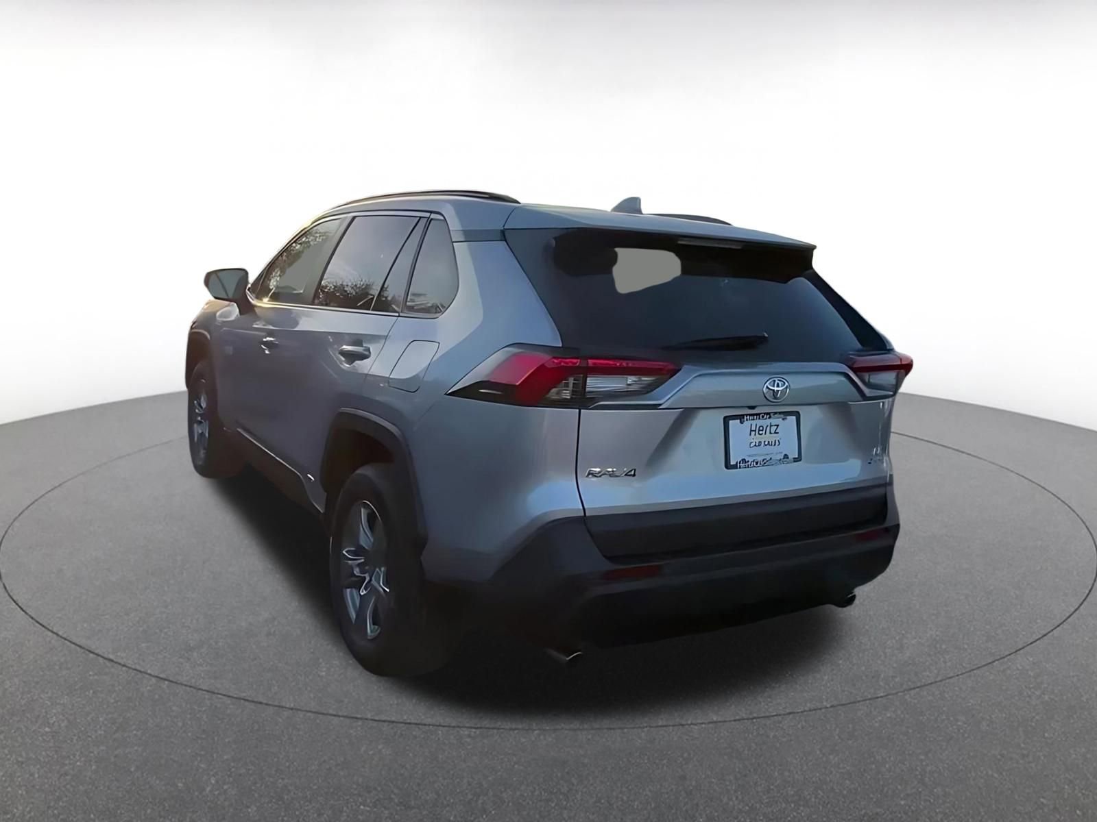 Thumbnail: 2025 Toyota RAV4 - 11