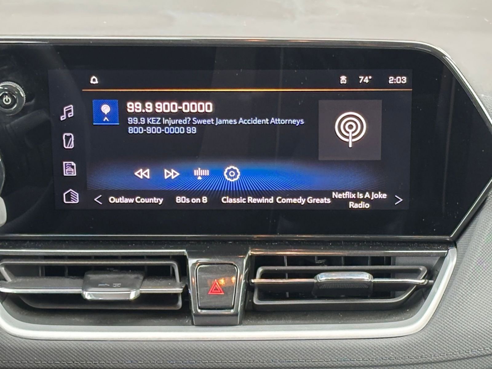 Thumbnail: 2025 Chevrolet TrailBlazer - 21