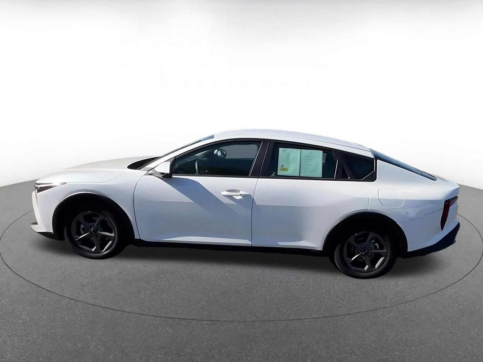 Thumbnail: 2025 Kia K4 - 10