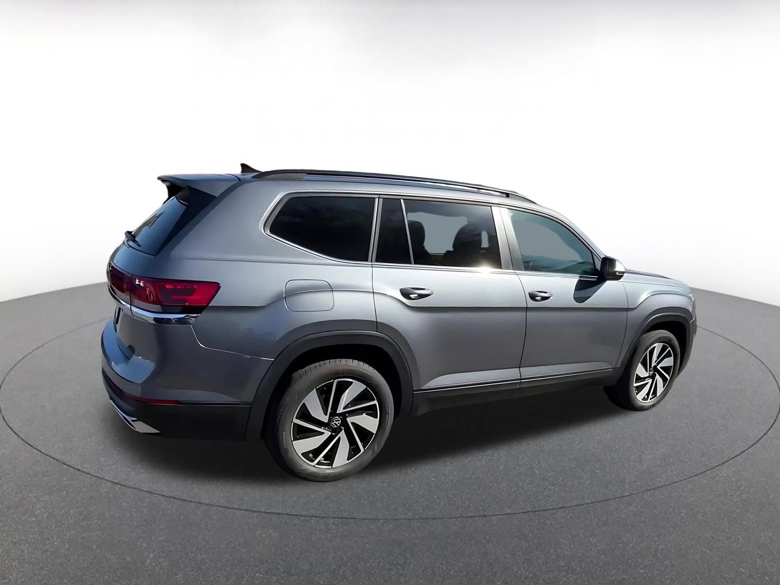 Thumbnail: 2024 Volkswagen Atlas - 15