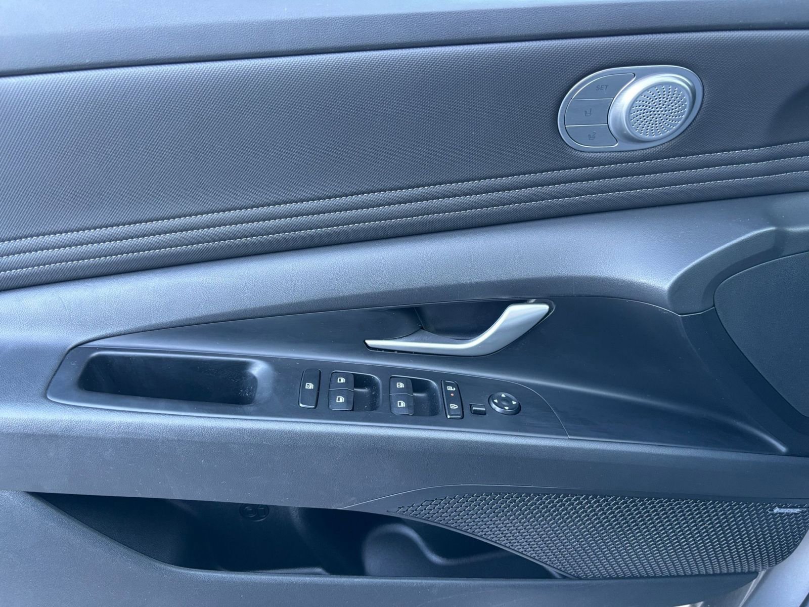 Thumbnail: 2025 Hyundai Elantra - 18