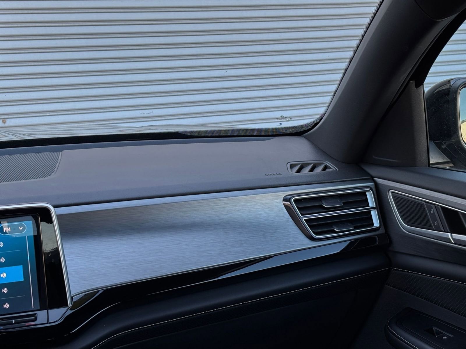Thumbnail: 2024 Volkswagen Atlas - 35