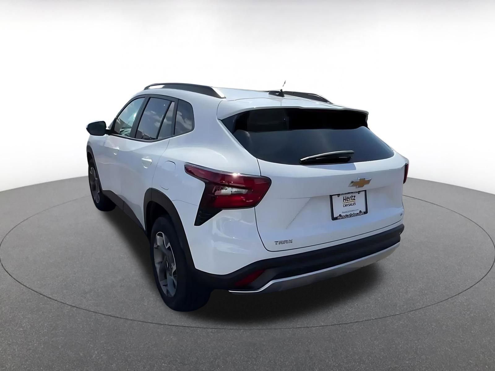 Thumbnail: 2025 Chevrolet Trax - 11