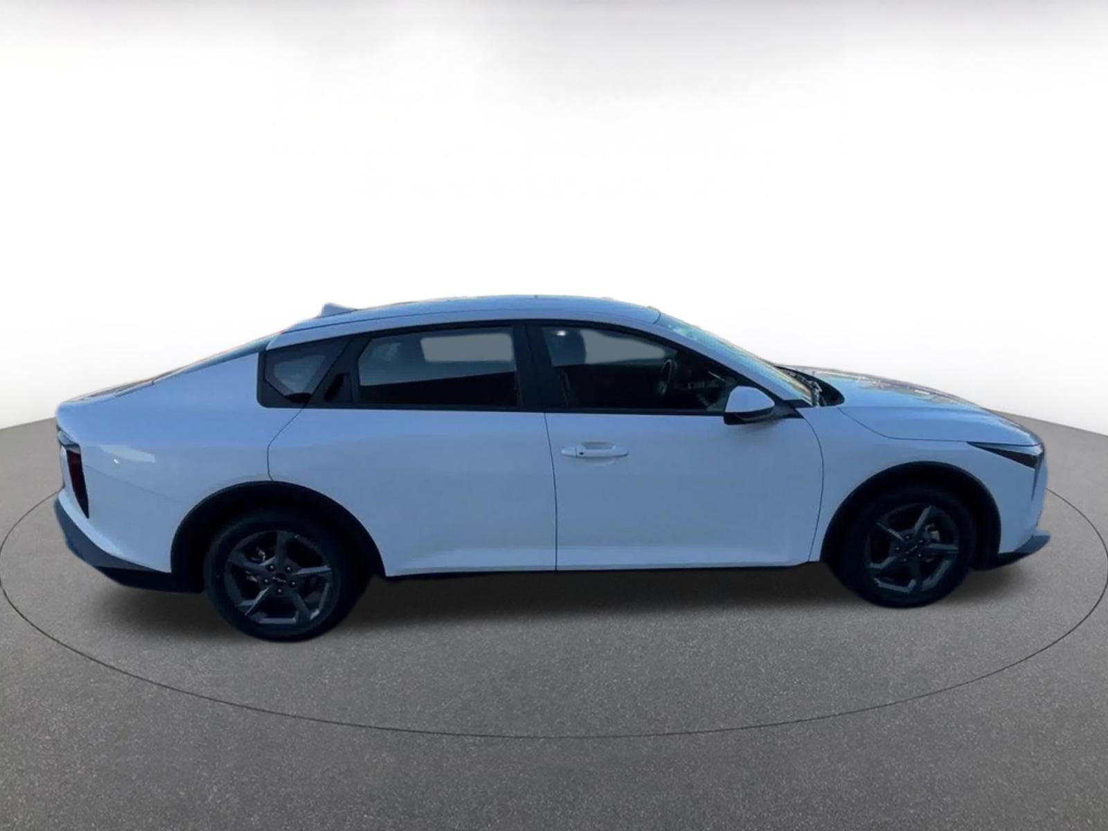 Thumbnail: 2025 Kia K4 - 12