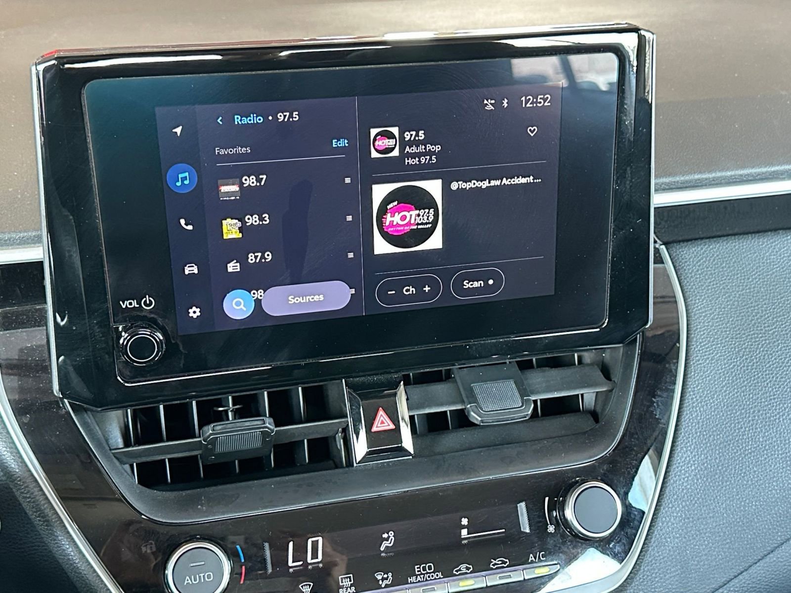 Thumbnail: 2025 Toyota Corolla - 21