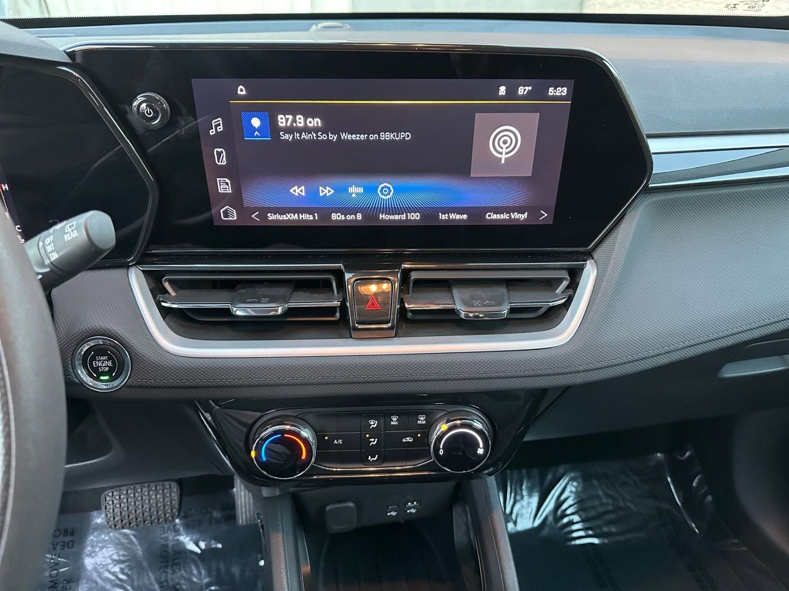 Thumbnail: 2025 Chevrolet TrailBlazer - 18