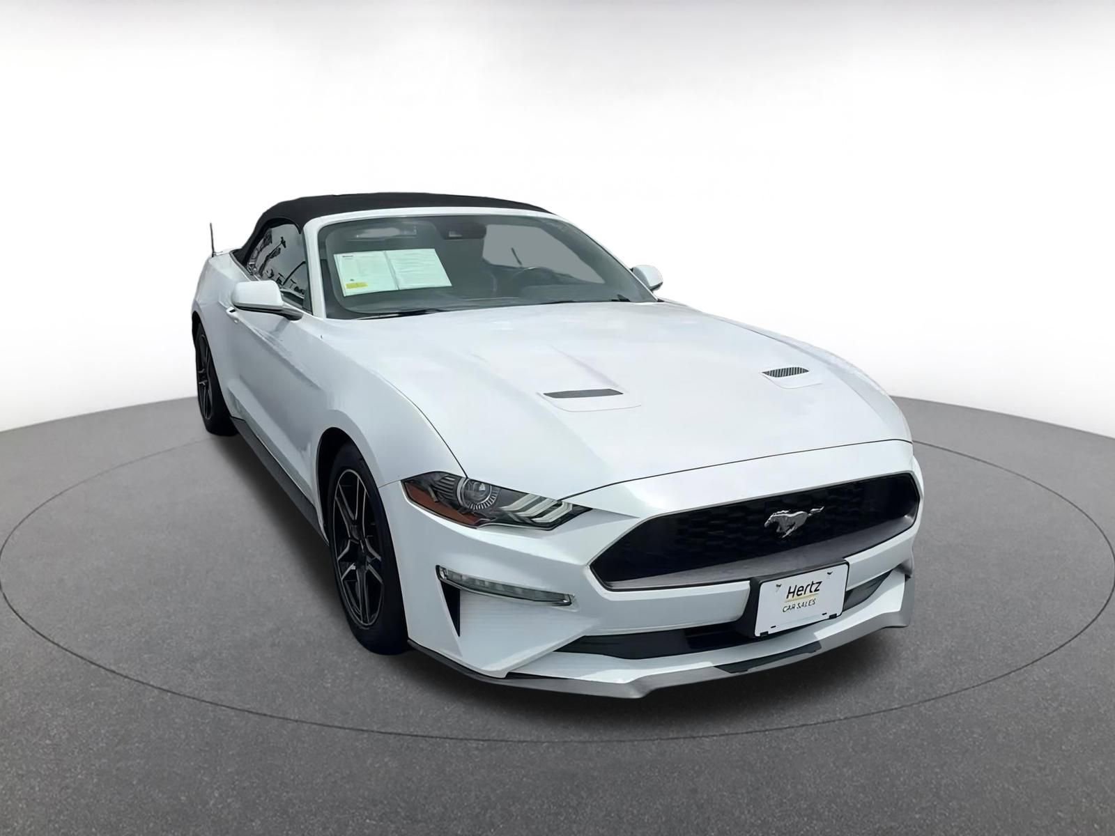 Thumbnail: 2022 Ford Mustang - 3