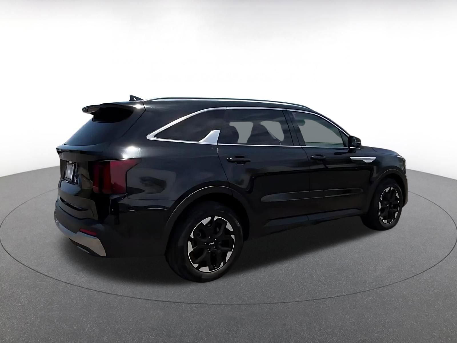 Thumbnail: 2024 Kia Sorento - 15