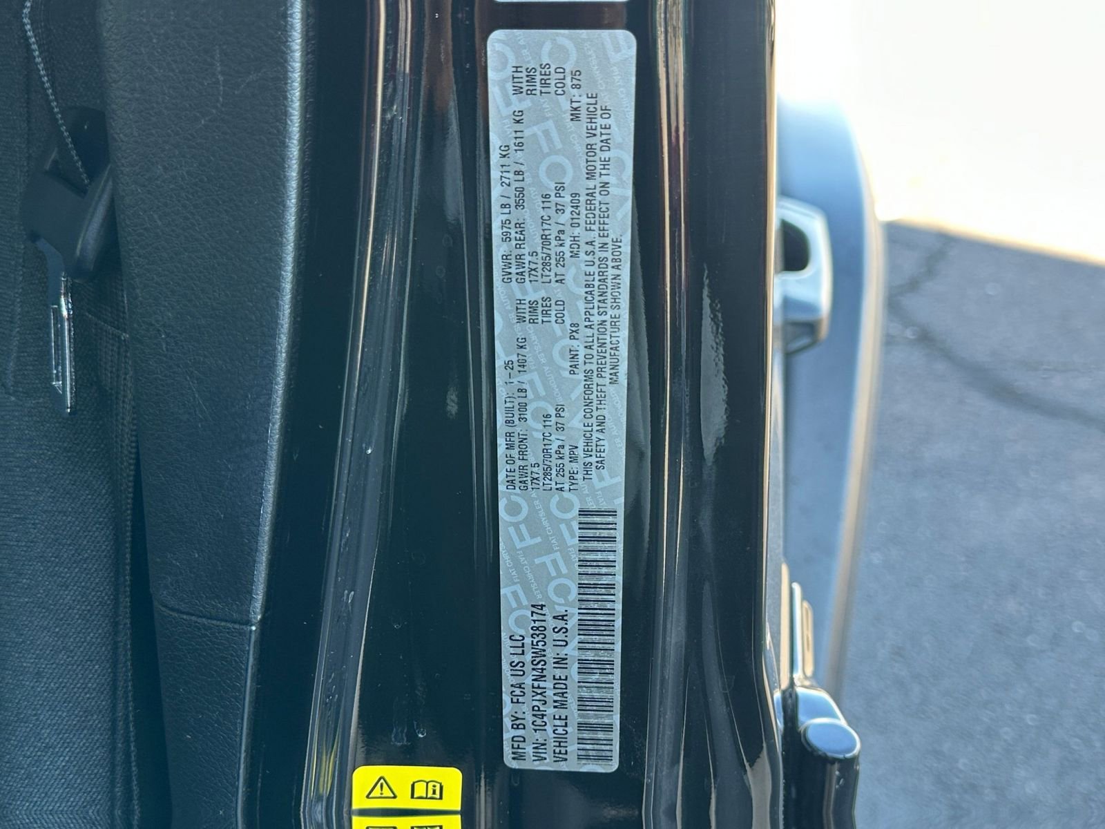 Thumbnail: 2025 Jeep Wrangler - 28