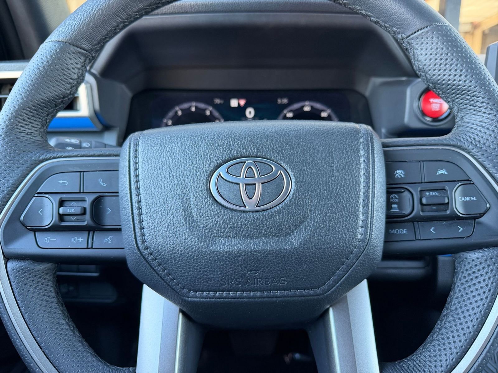 Thumbnail: 2025 Toyota Tacoma - 25