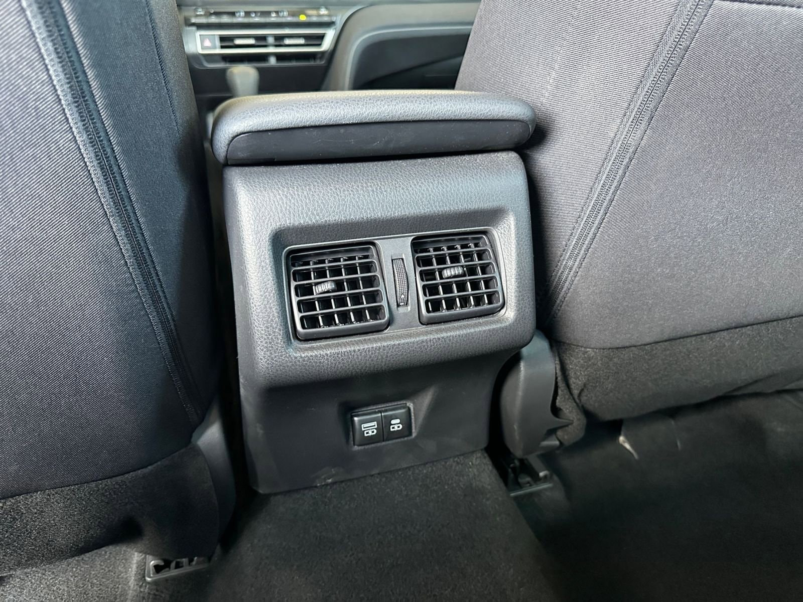 Thumbnail: 2025 Toyota Camry - 23