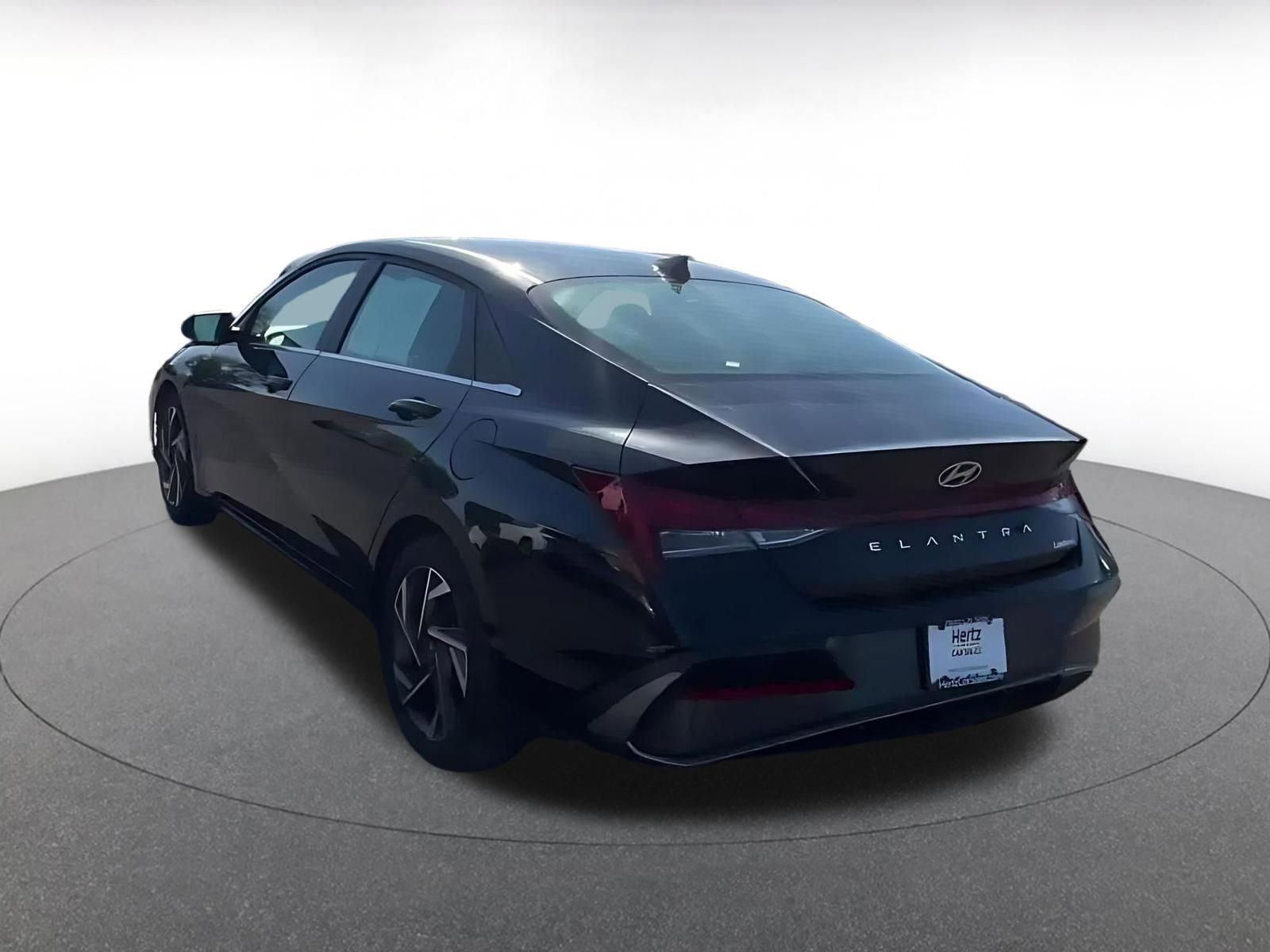 Thumbnail: 2025 Hyundai Elantra - 11