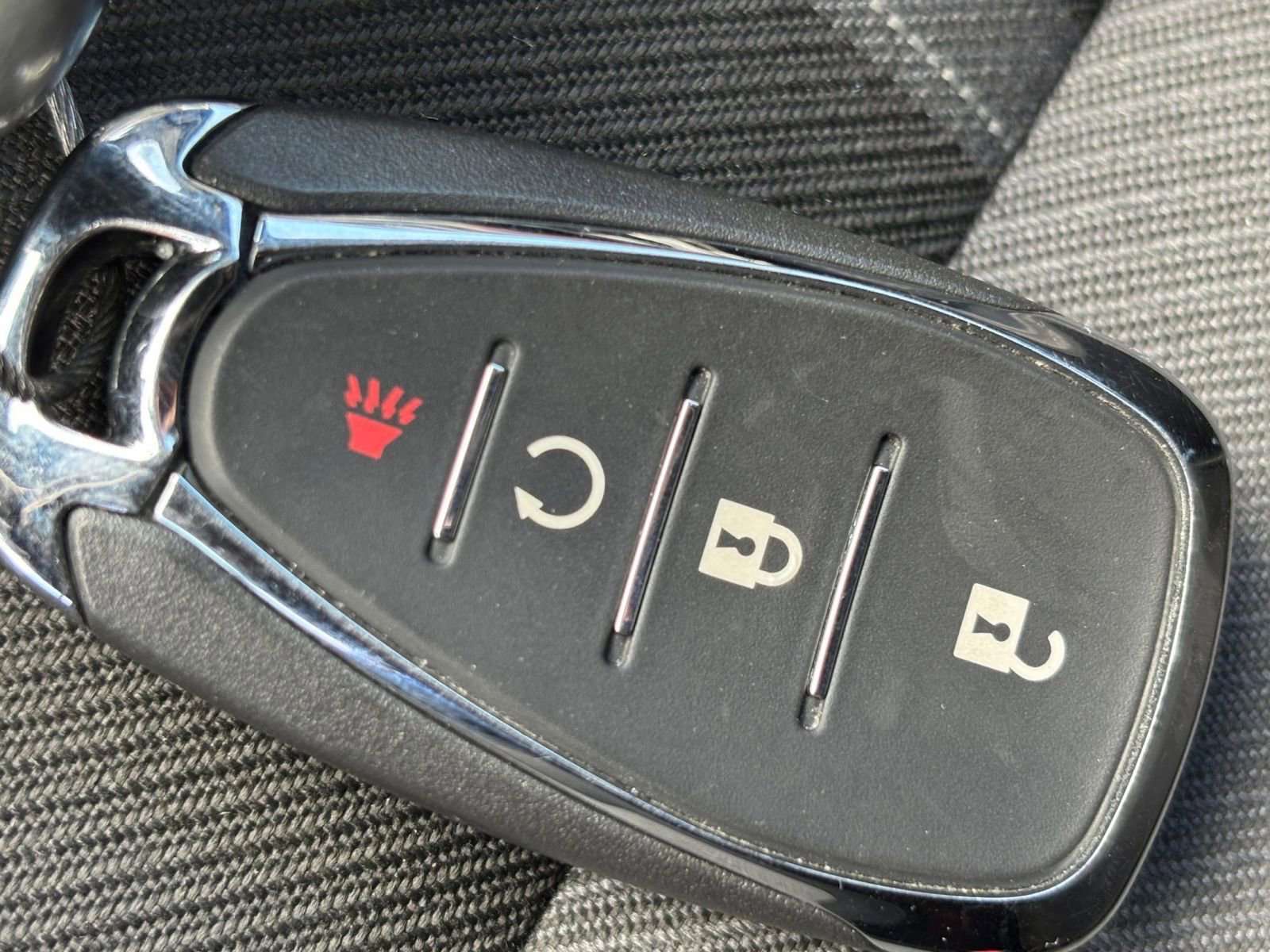 Thumbnail: 2025 Chevrolet Blazer - 27