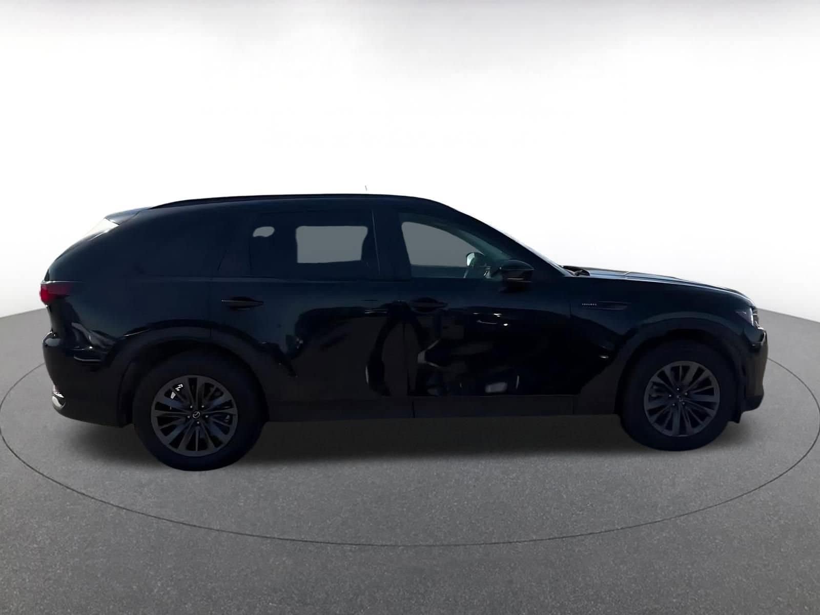 Thumbnail: 2025 Mazda CX-70 - 16