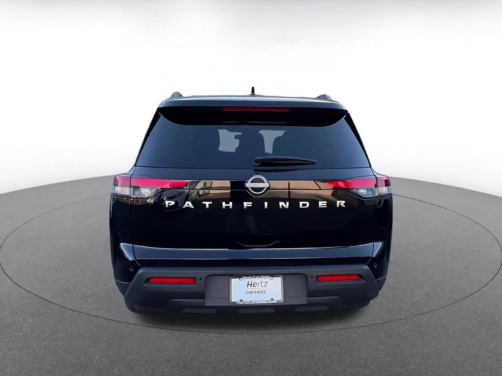 Thumbnail: 2025 Nissan Pathfinder - 12