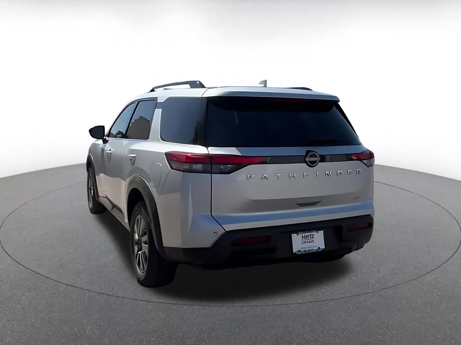 Thumbnail: 2025 Nissan Pathfinder - 11