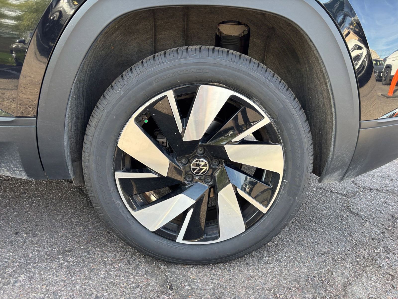 Thumbnail: 2025 Volkswagen Atlas - 32