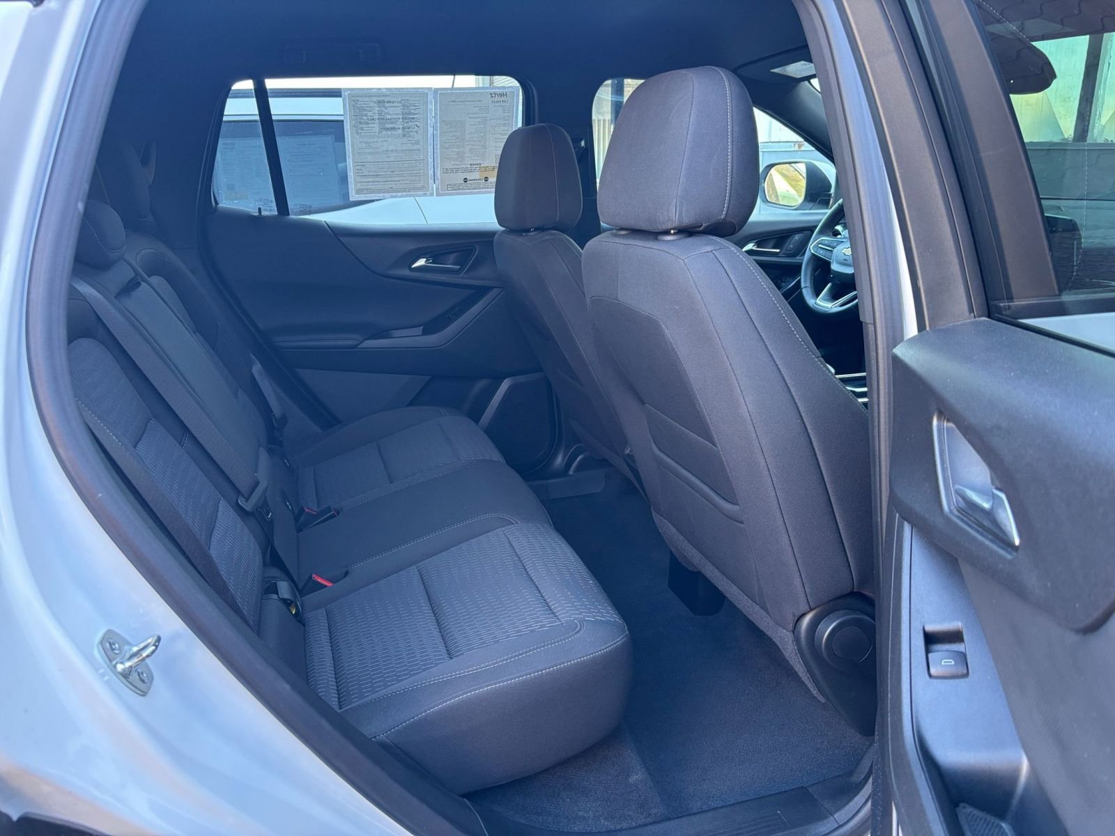 Thumbnail: 2025 Chevrolet Equinox - 27