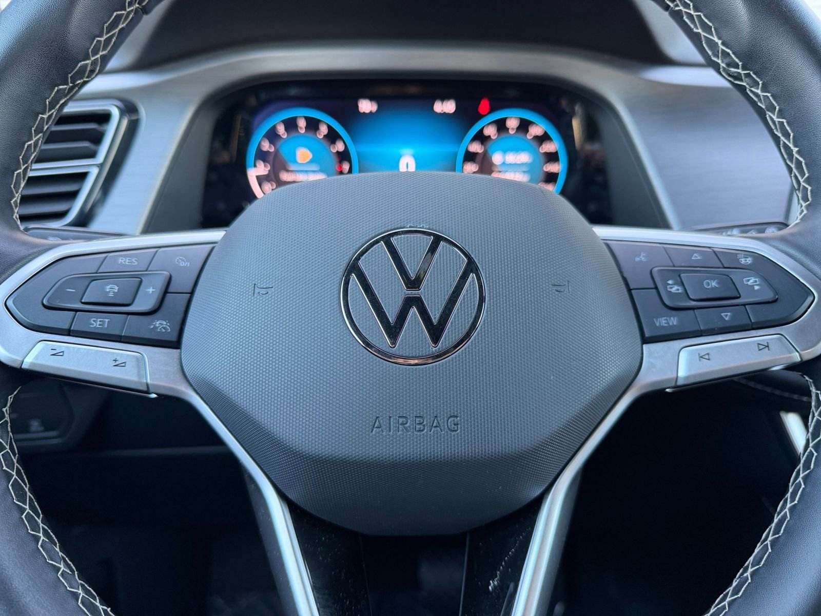 Thumbnail: 2025 Volkswagen Atlas - 29