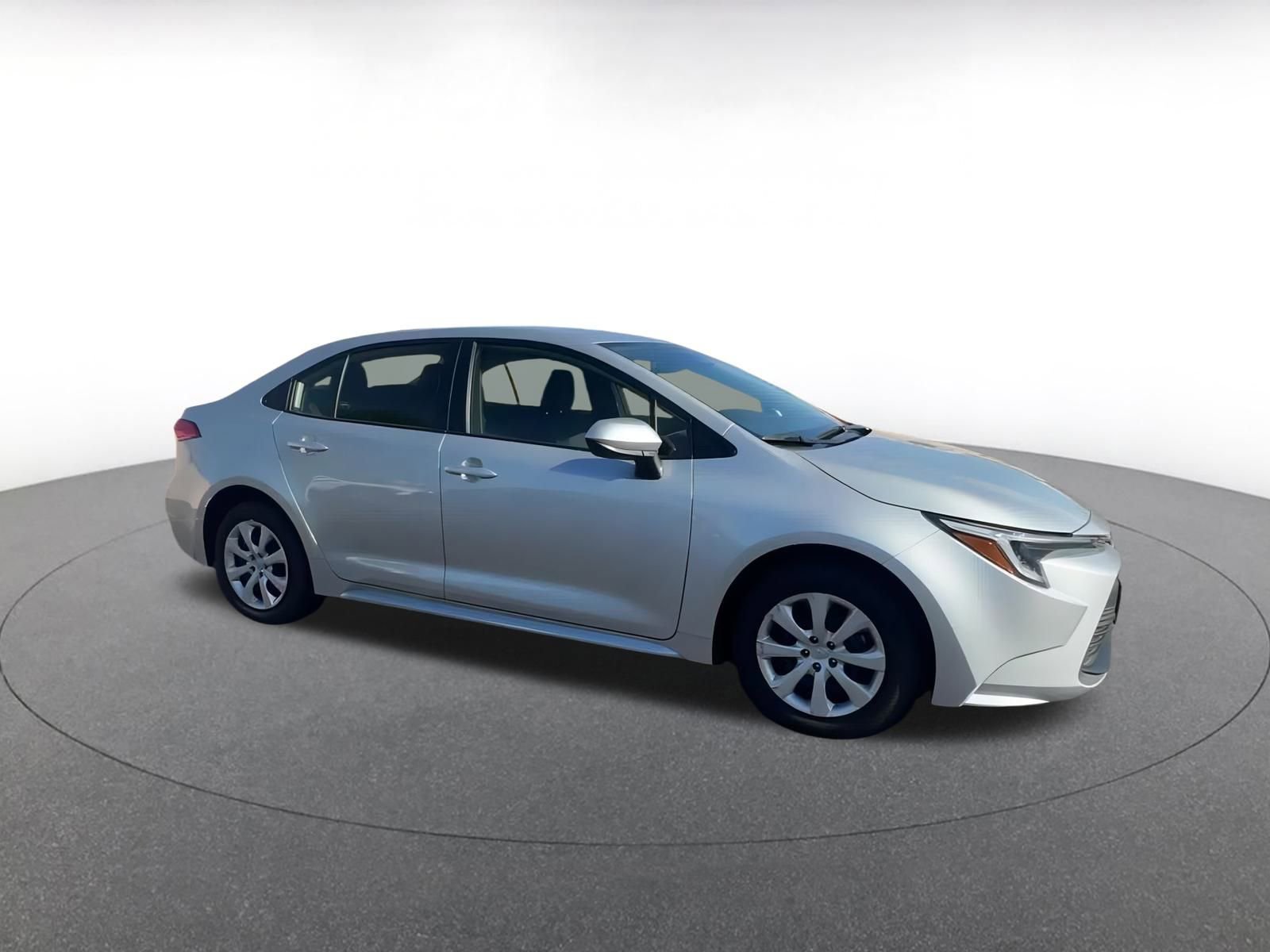 Thumbnail: 2025 Toyota Corolla - 2