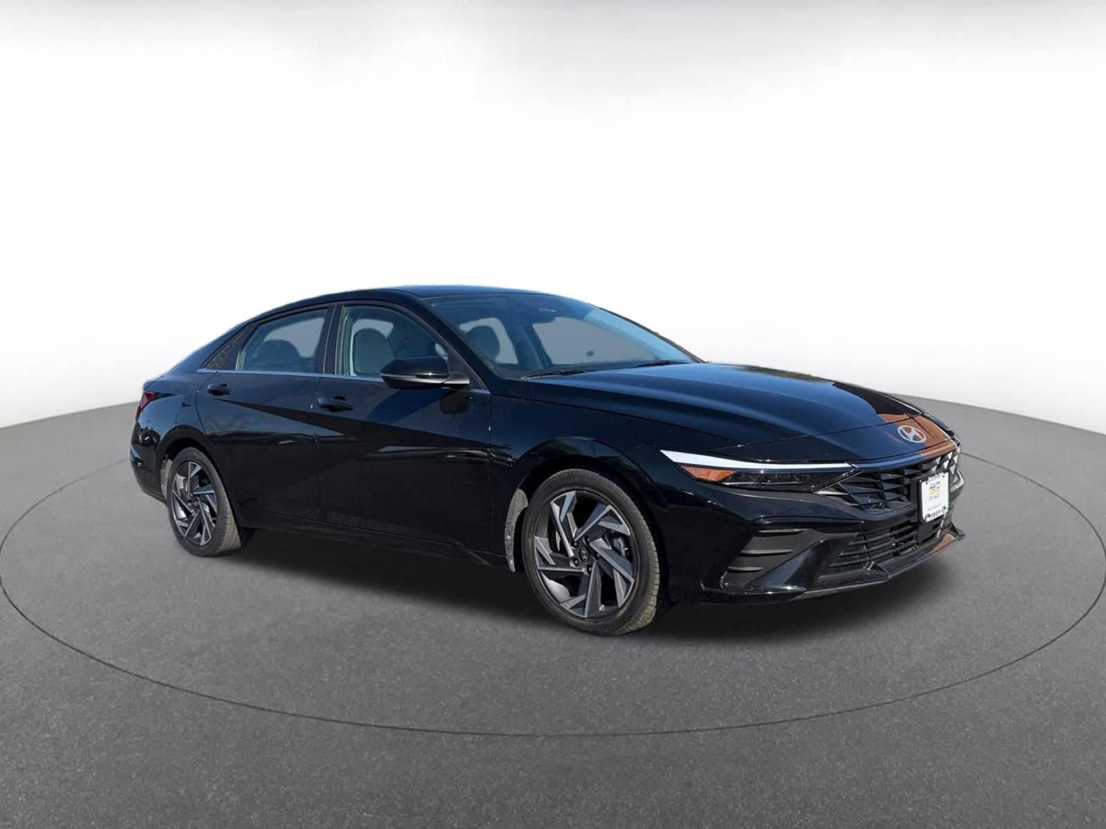 Thumbnail: 2025 Hyundai Elantra - 1