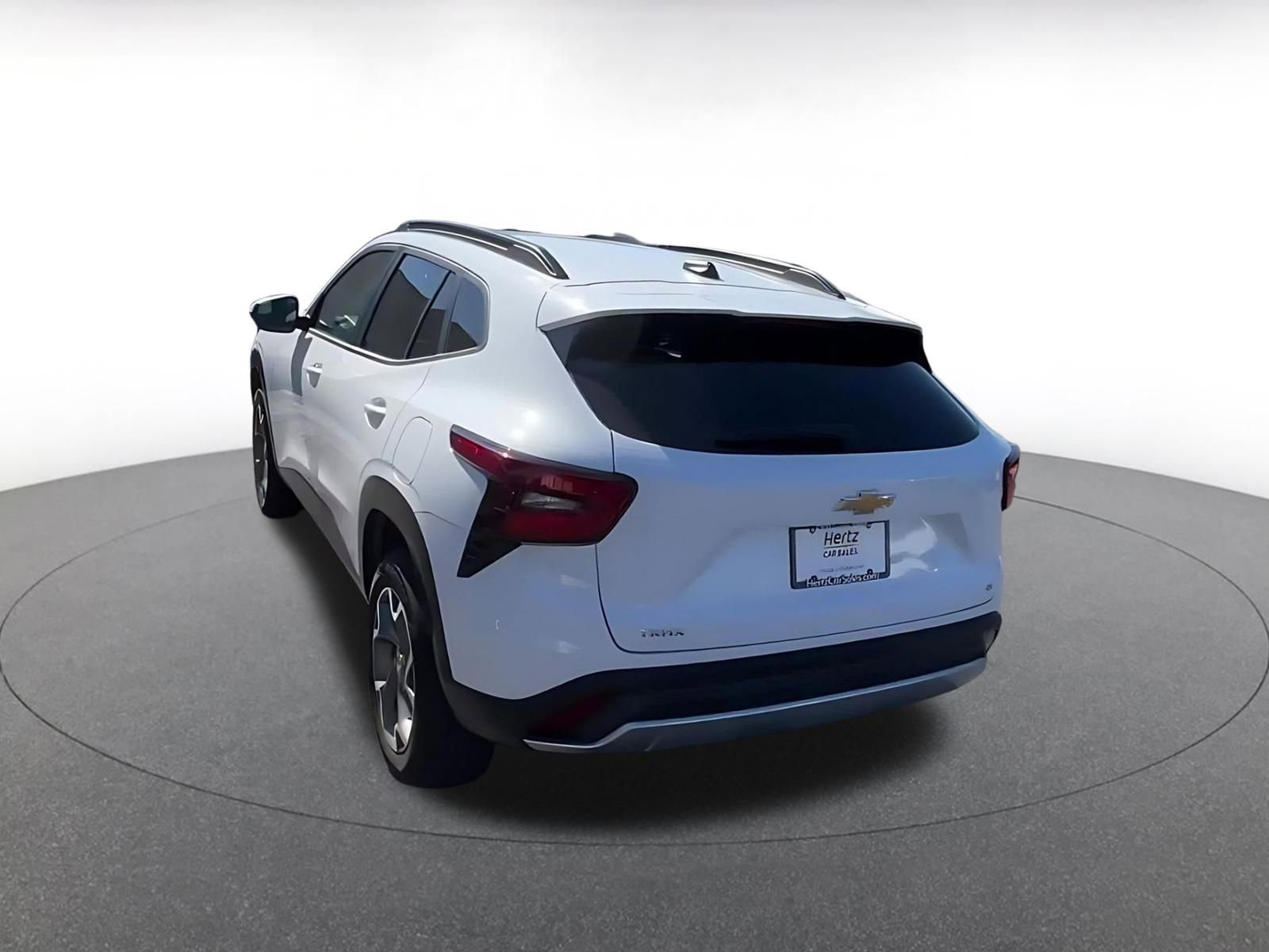 Thumbnail: 2025 Chevrolet Trax - 10