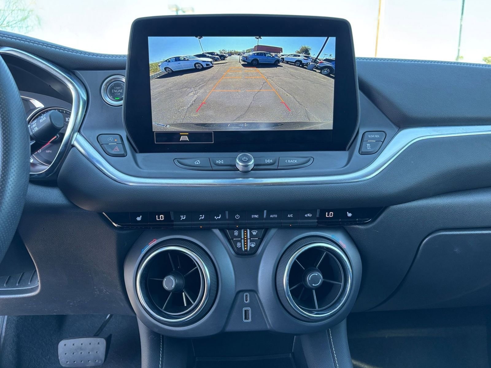 Thumbnail: 2025 Chevrolet Blazer - 17