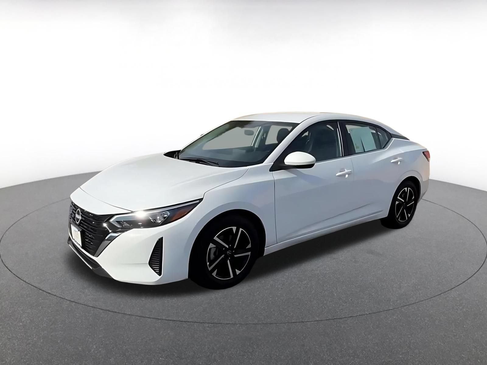 Thumbnail: 2025 Nissan Sentra - 8