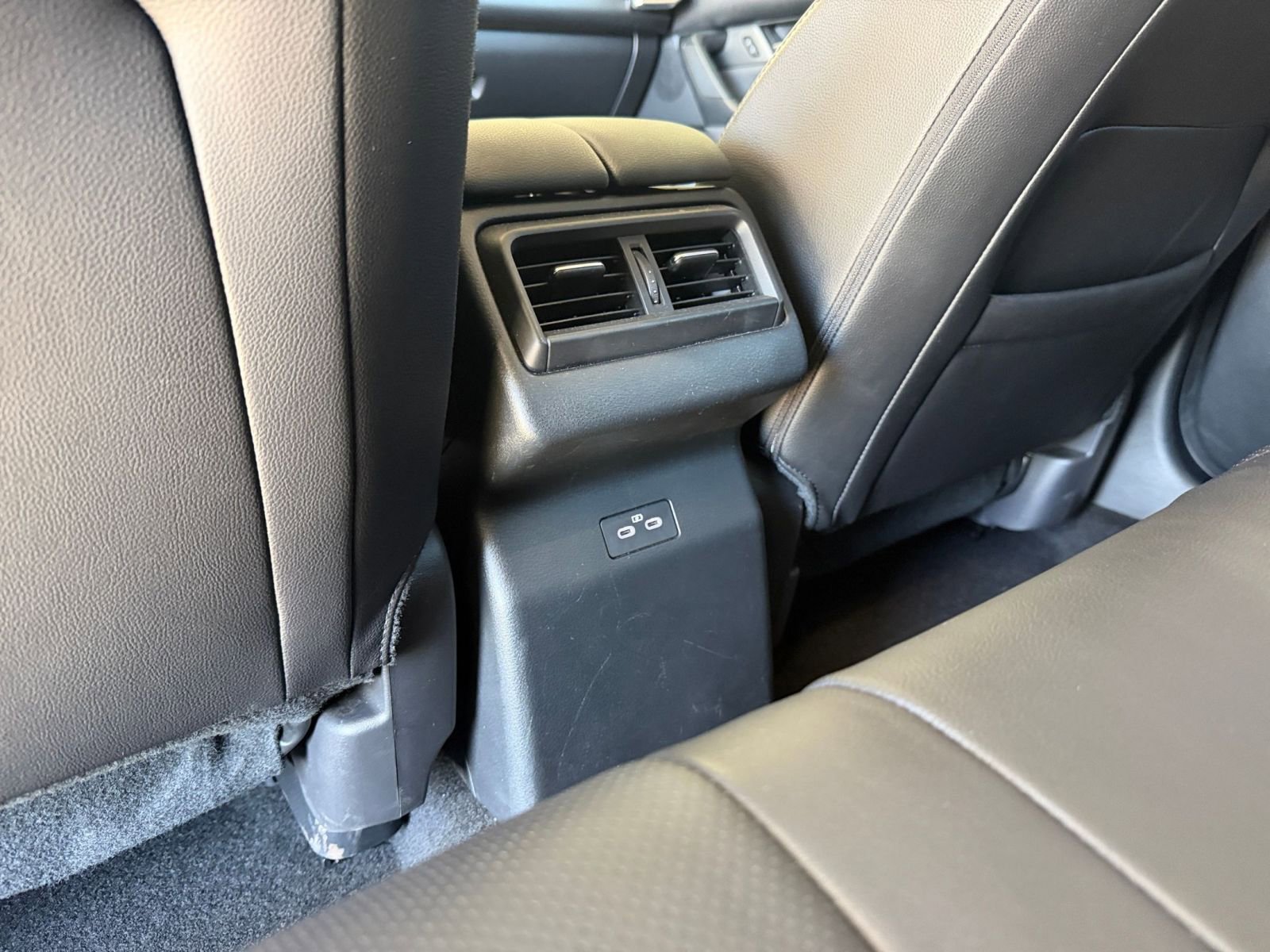 Thumbnail: 2025 Mazda CX-50 - 24