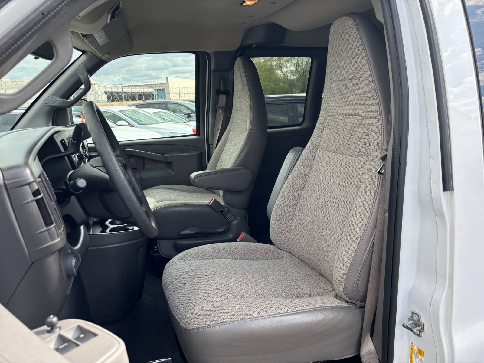 Thumbnail: 2025 Chevrolet Express - 25