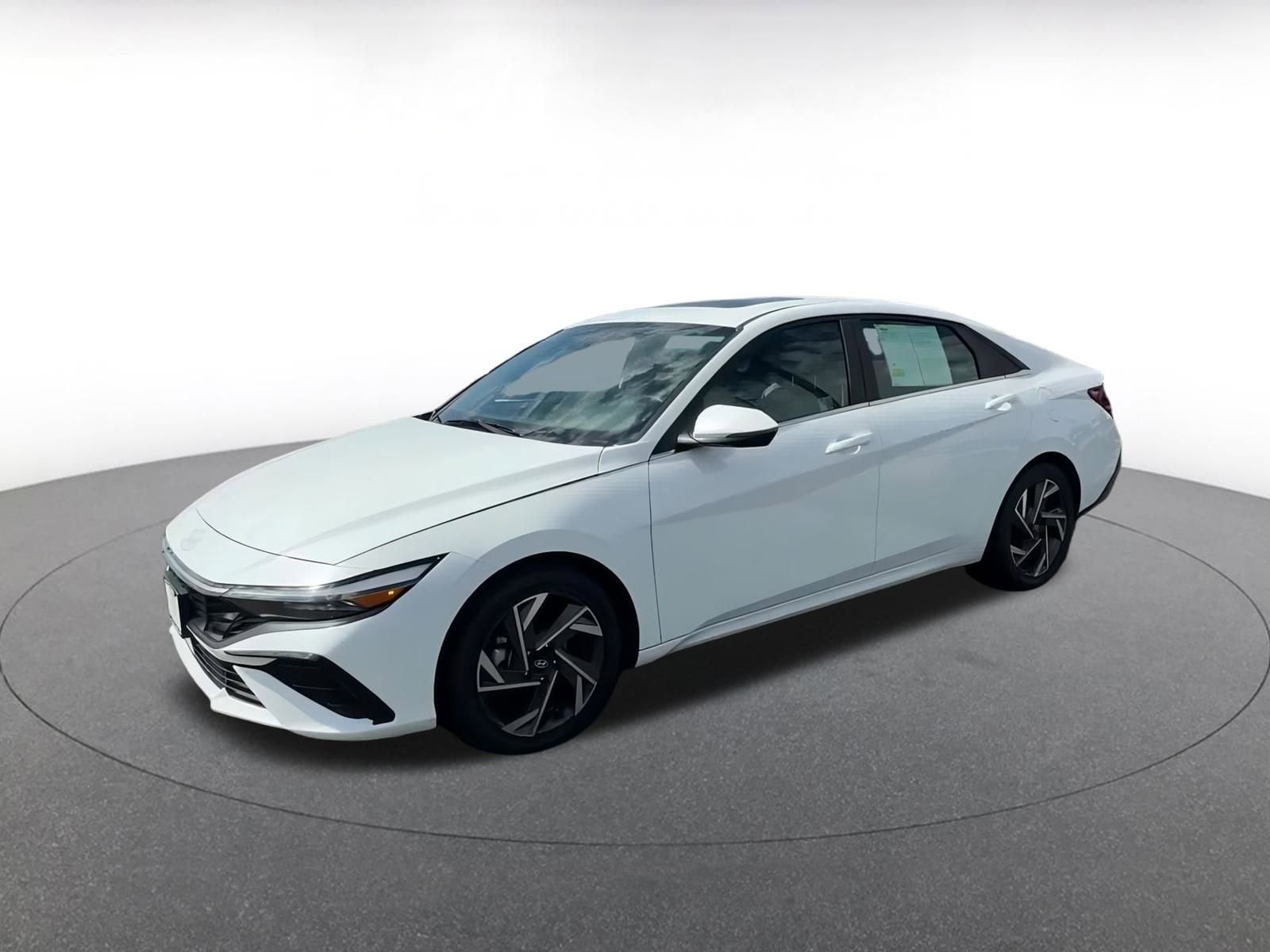 Thumbnail: 2025 Hyundai Elantra - 8