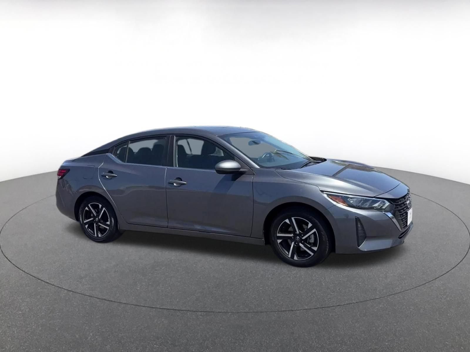 Thumbnail: 2025 Nissan Sentra - 2