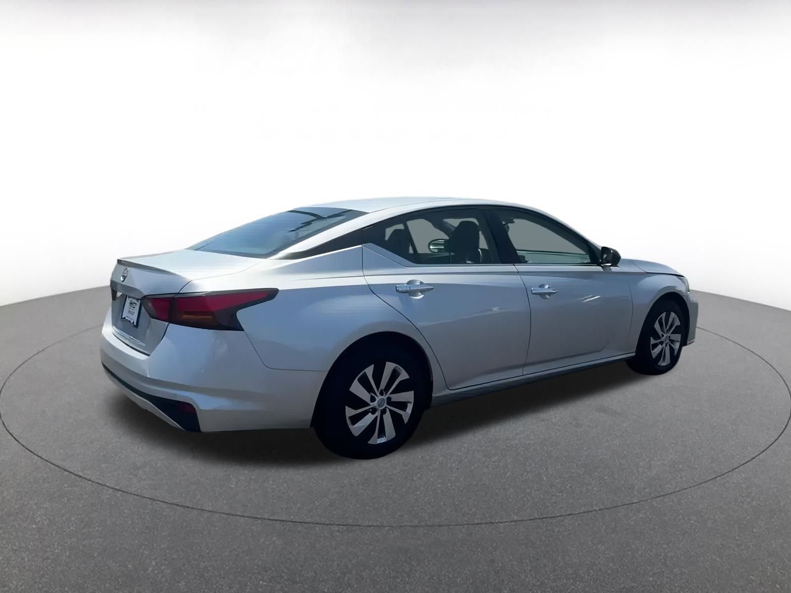 Thumbnail: 2024 Nissan Altima - 15