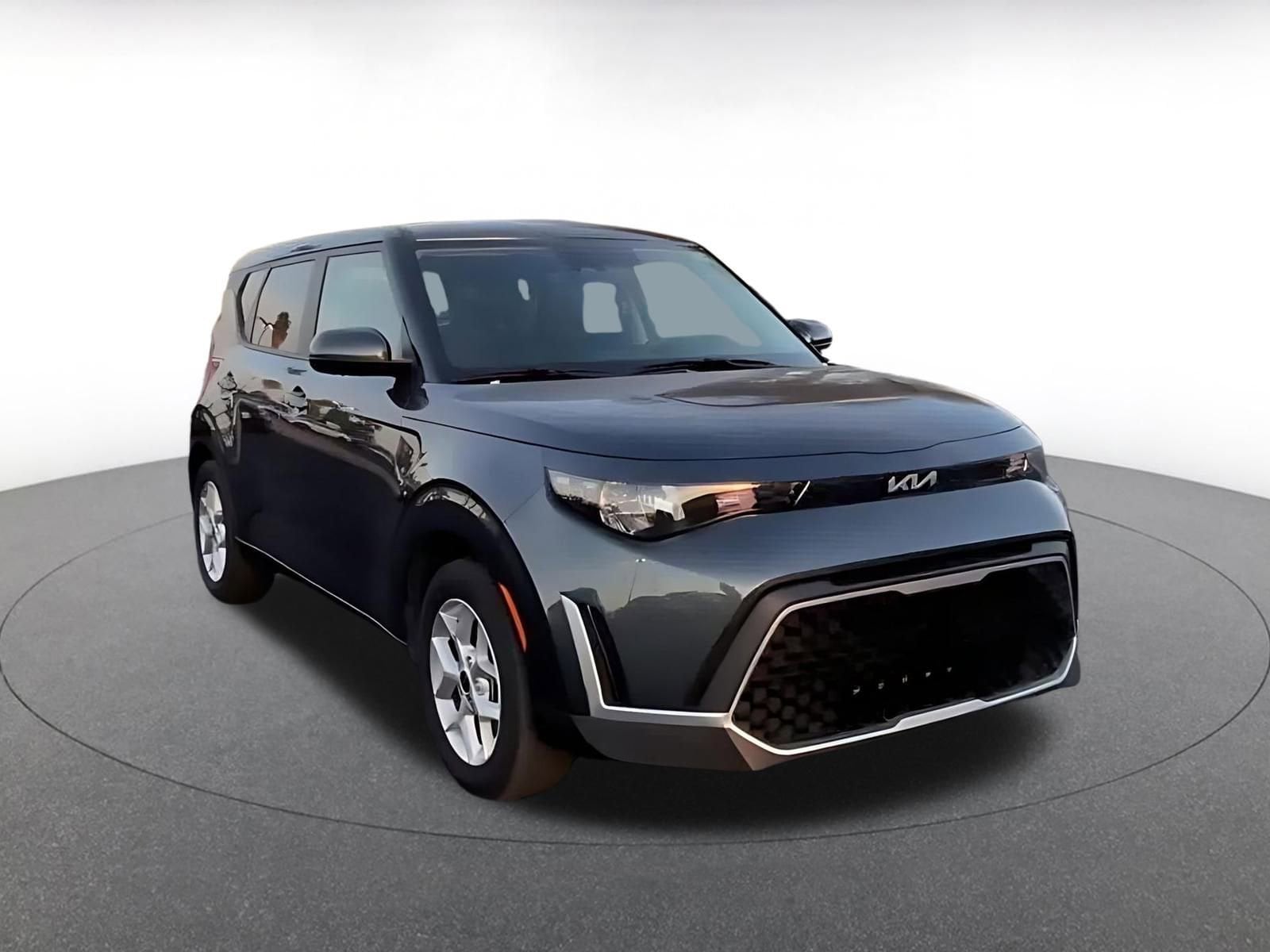 Thumbnail: 2025 Kia Soul - 3