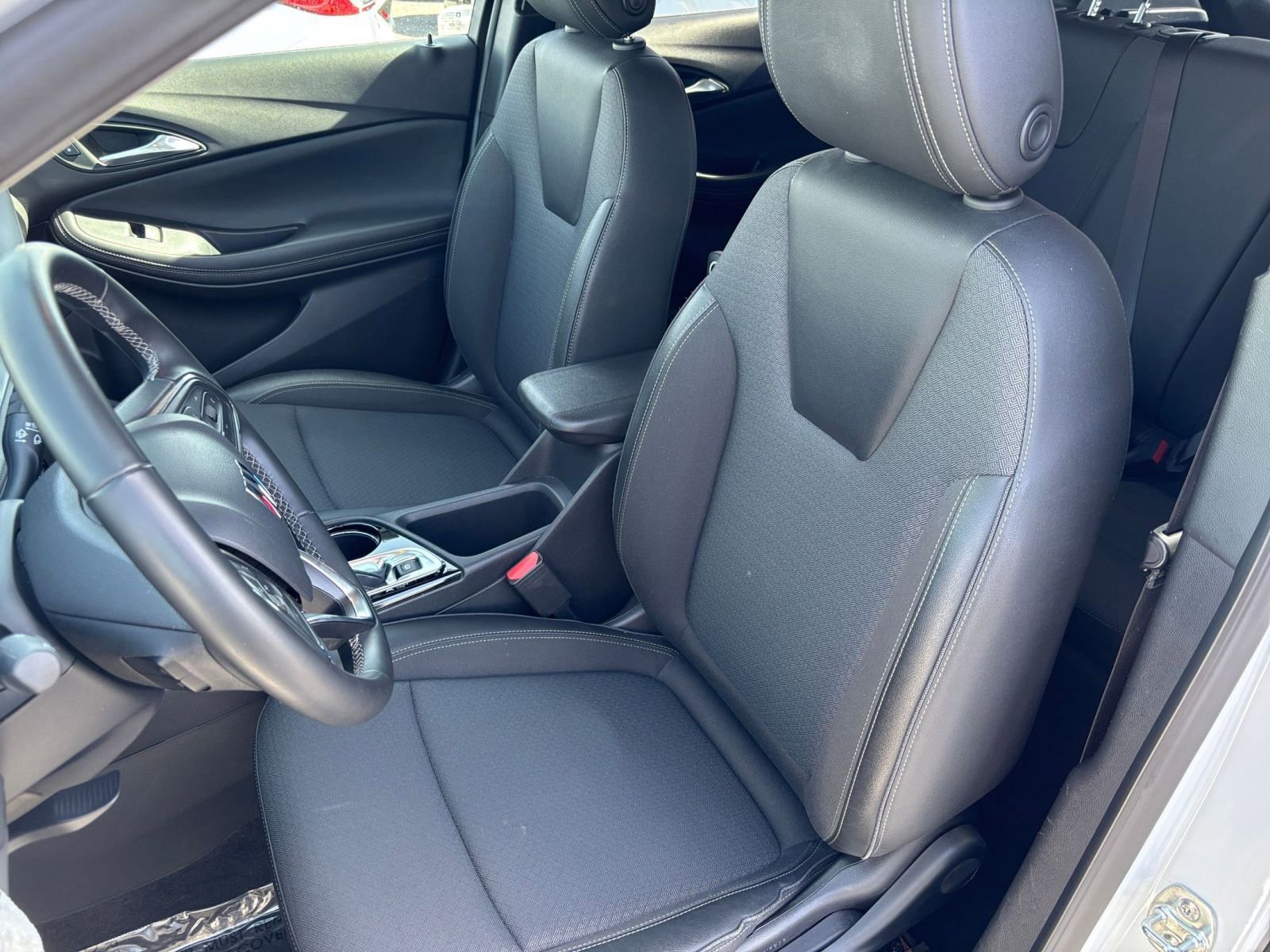 Thumbnail: 2025 Buick Encore GX - 35