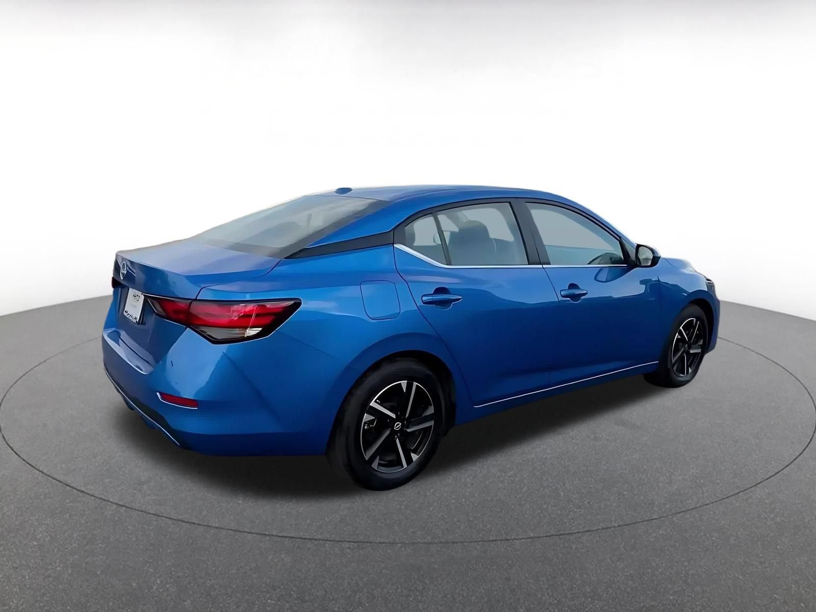 Thumbnail: 2025 Nissan Sentra - 15
