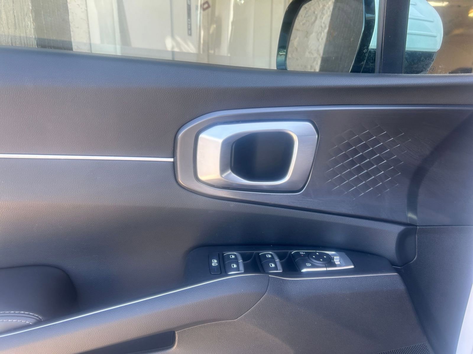 Thumbnail: 2024 Kia Sorento - 21