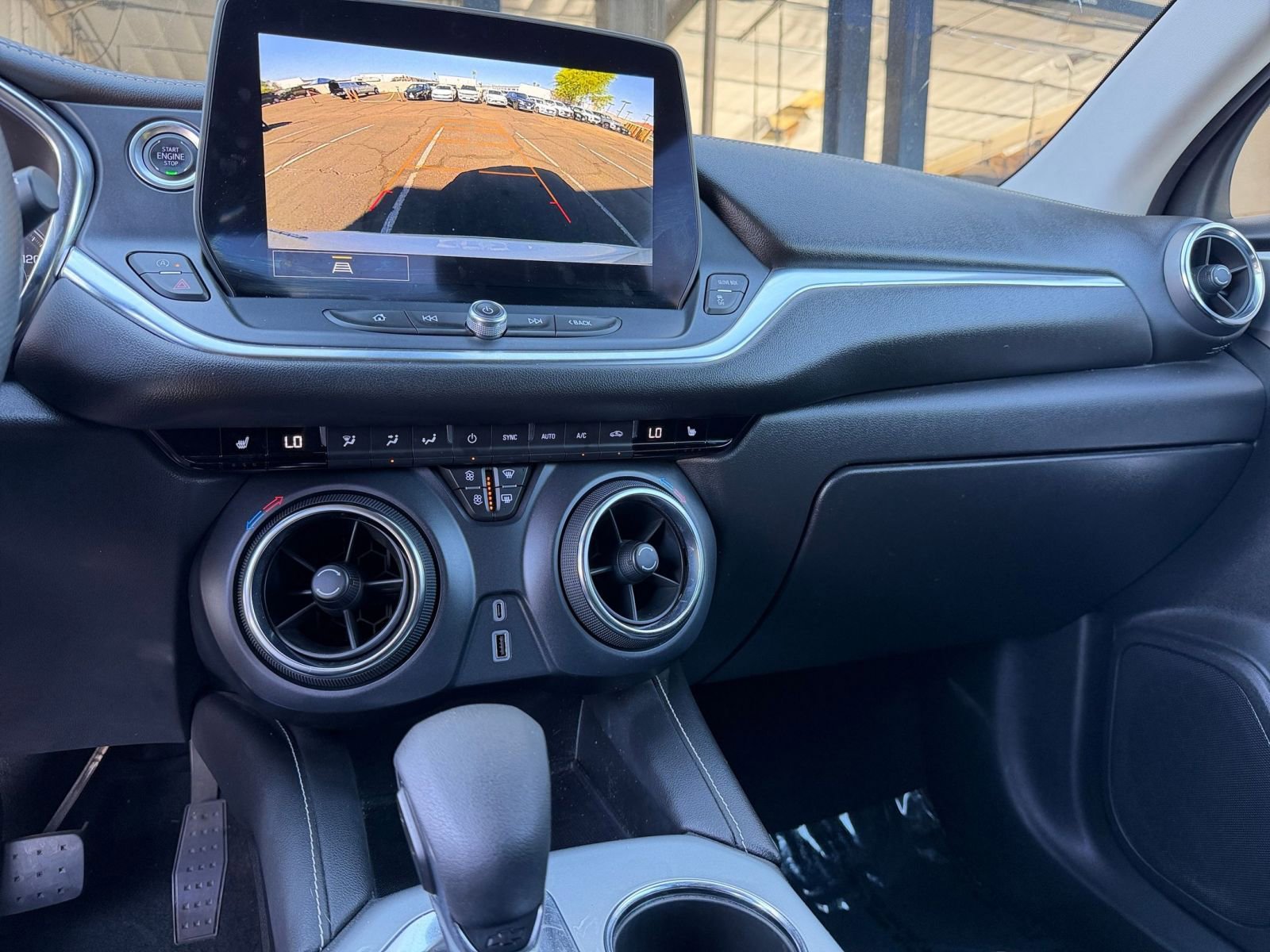 Thumbnail: 2025 Chevrolet Blazer - 17