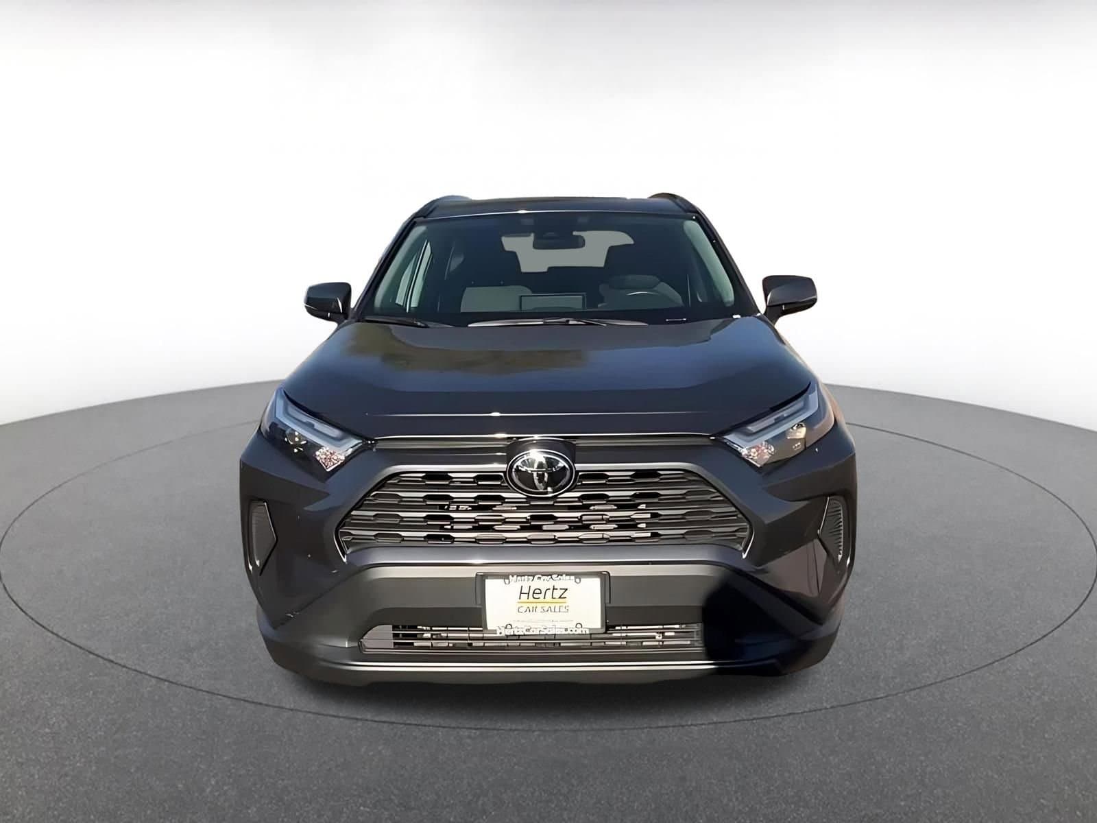 Thumbnail: 2025 Toyota RAV4 - 3