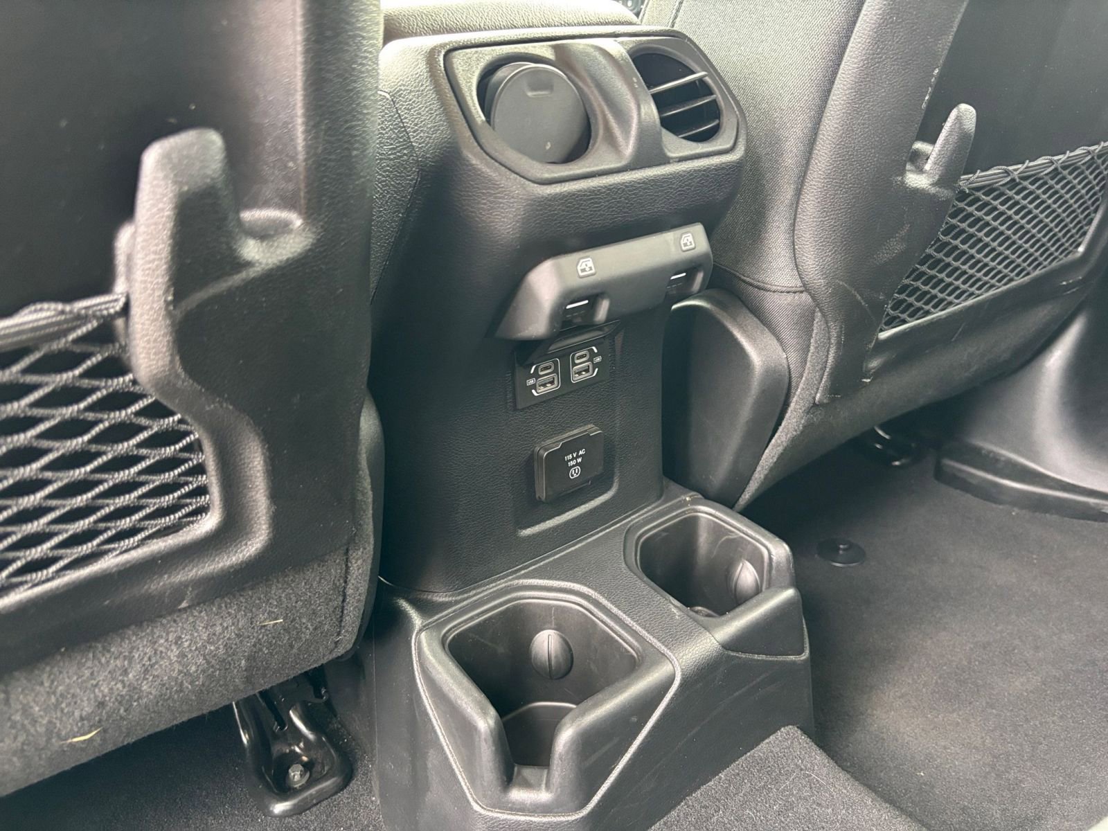 Thumbnail: 2025 Jeep Wrangler - 22